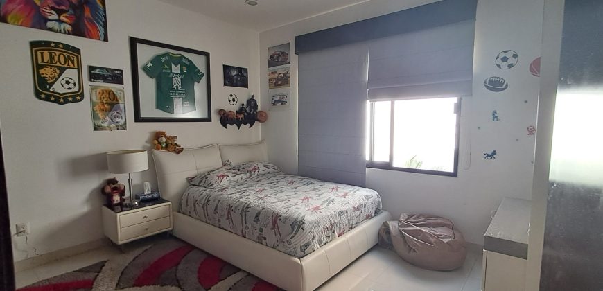 VENTA DE CASA EN SIERRA NOGAL, LEÓN GTO